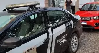 Advogada é alvo de operação policial em Eunápolis, na Bahia