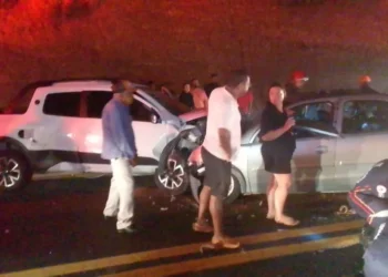 Acidente na BR-101 em São Mateus deixa três mortos