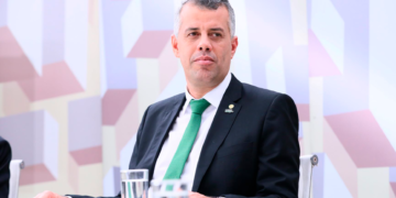 Evair de Melo defende emendas Pix e critica Previdência