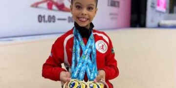 Isabela Queiroz ganha quatro medalhas no Brasileiro de GR
