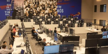 Bolsa dispara após eleição e ações sobem mais de 20%