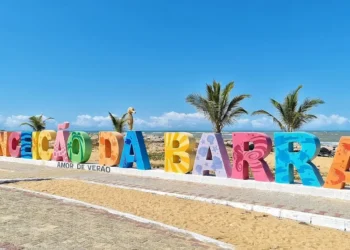 Festival do Camarão movimenta Conceição da Barra com gastronomia e shows