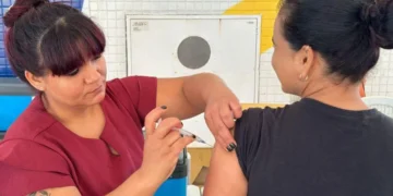 Vacinação e ações de saúde terão atendimento gratuito no ES